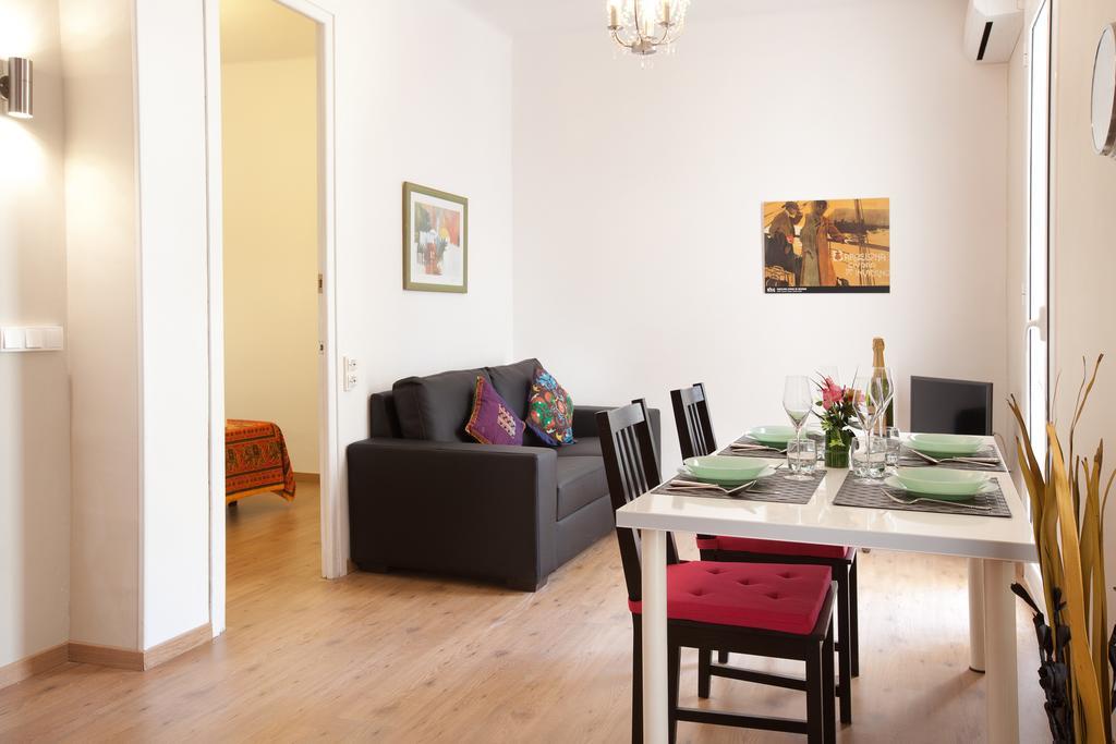 Centric Apartment El Molino Theater P1 Barcelone Chambre photo