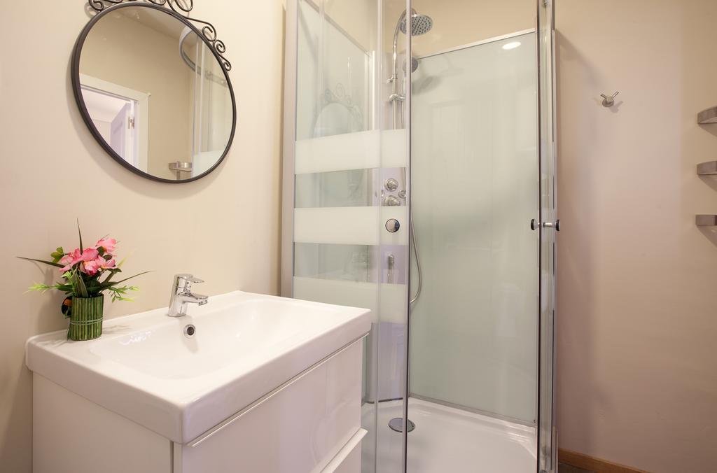 Centric Apartment El Molino Theater P1 Barcelone Chambre photo